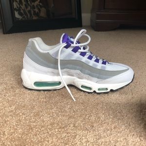Women’s Nike Air Max 95 Grape